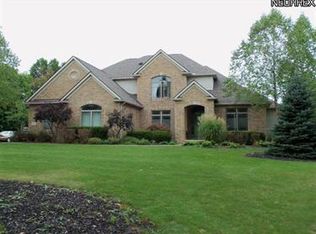 2543 Call Rd, Stow, OH 44224