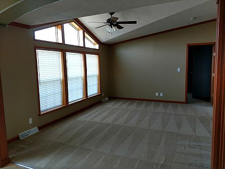 3rd image of 708 Foxtail Dr