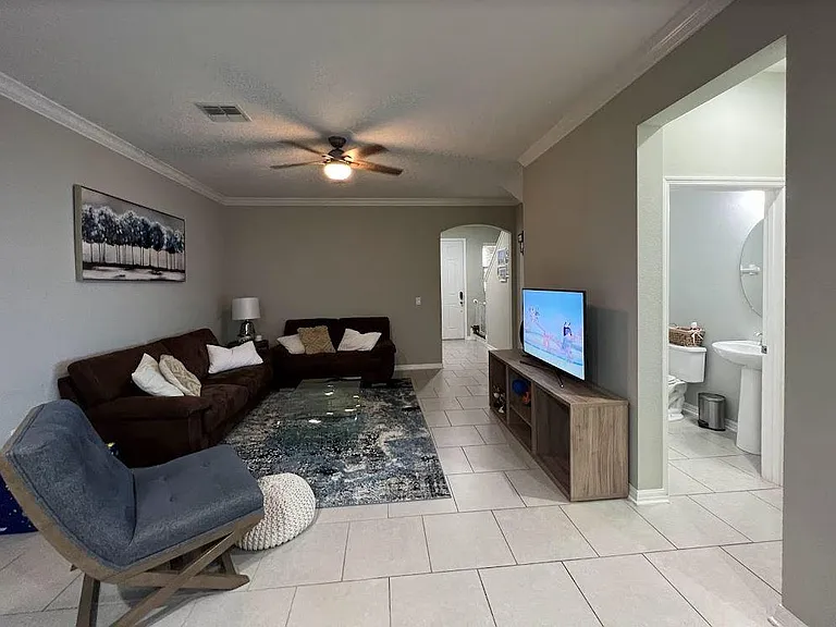 2712 White Isle Ln — Photo 5