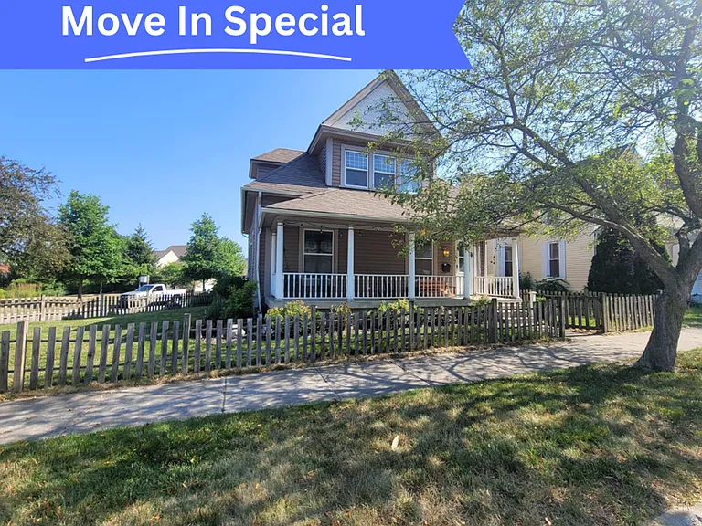 1312 Ferry St — Photo 1