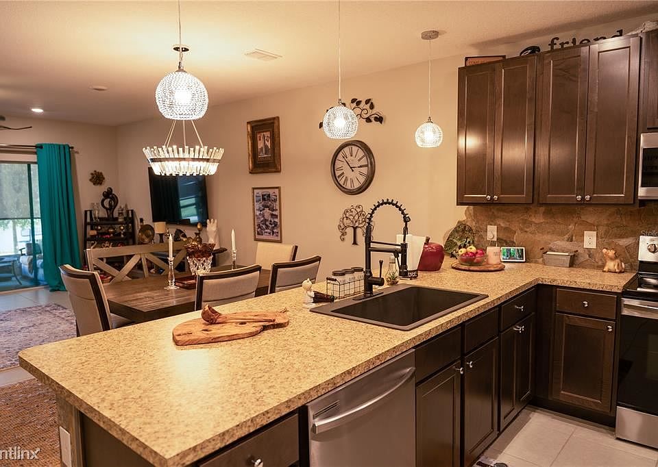 1st image of 4764 Coral Castle Dr