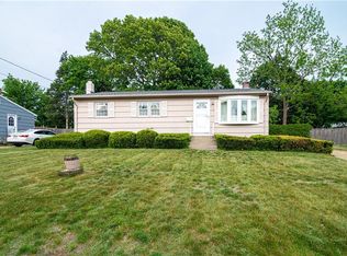 130 Kerri Lyn Rd, Warwick, RI 02889