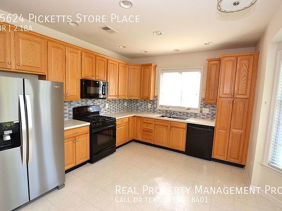 5th image of 15624 Picketts Store Pl