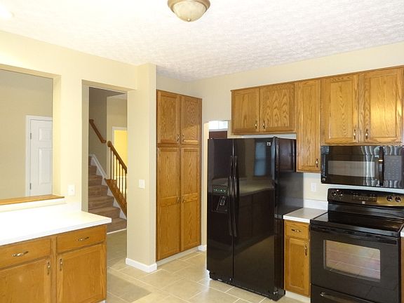 3rd image of 8772 Kingsley Dr