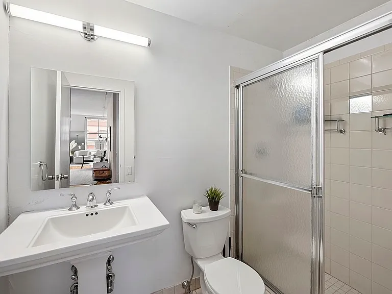 105 Wooster St #5E — Photo 9