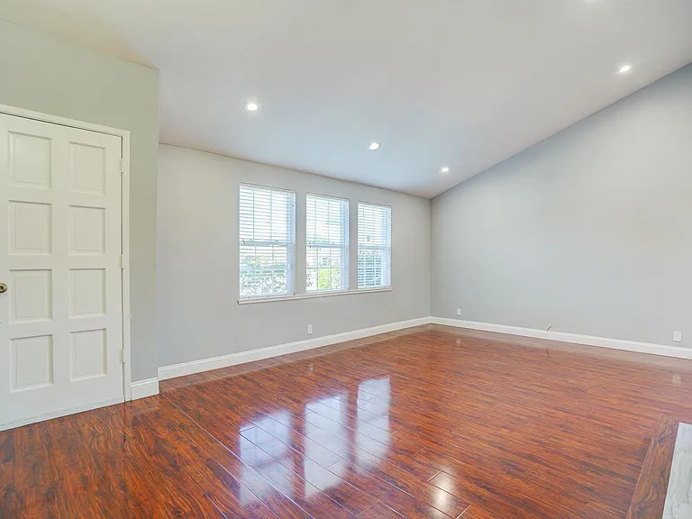 1644 Peachwood Dr — Photo 12
