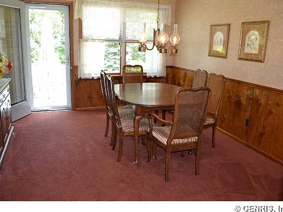 3rd image of 48 Browns Ave