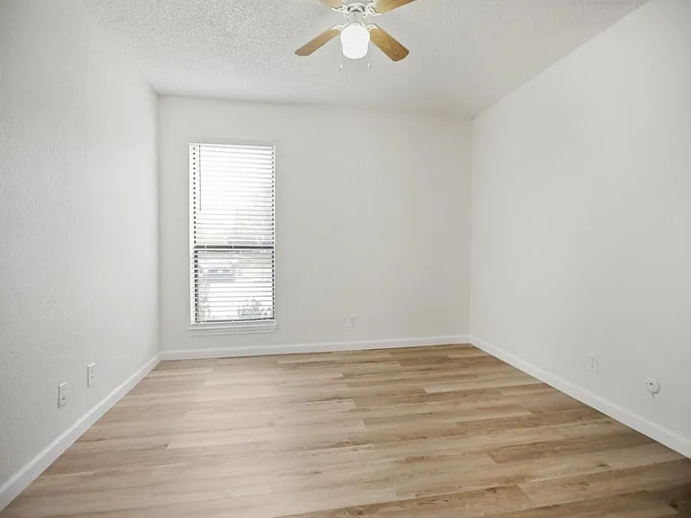 1200 Harwell Dr #1910 — Photo 9