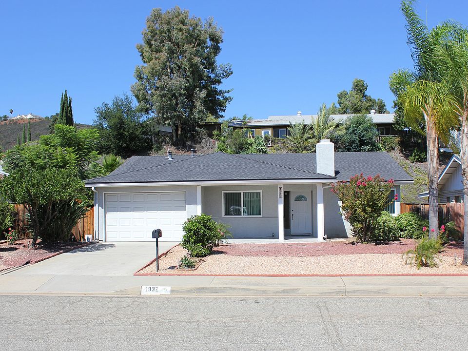 1st image of 1932 Felice Dr