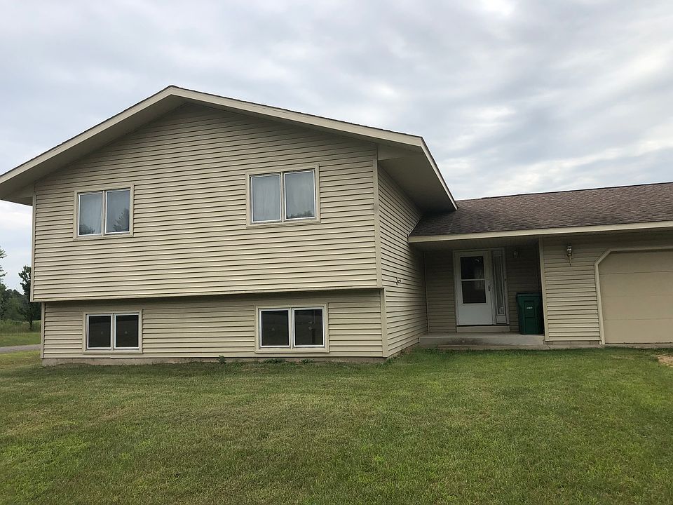1st image of 4740 170th Ln NE