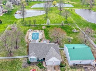 25611 NE Colbern Rd, Lees Summit, MO 64086