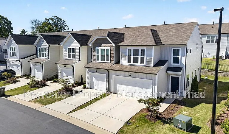 4009 Beckton Trl — Photo 1