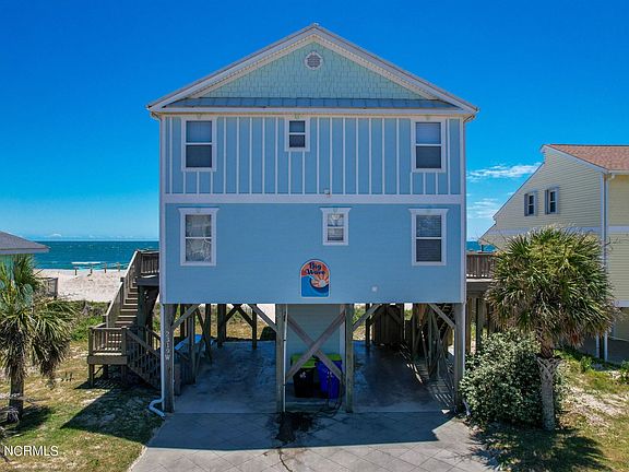 3rd image of 2319 W Beach Dr