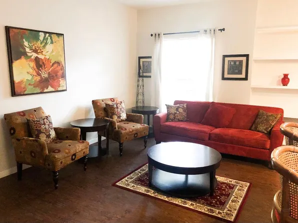 2626 Holly Hall St APT 313, Houston, TX 77054