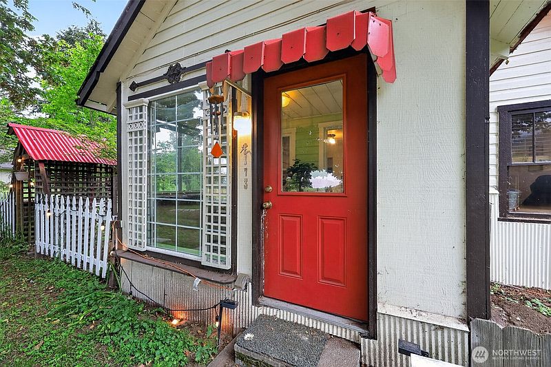 3rd image of 173 Young Road