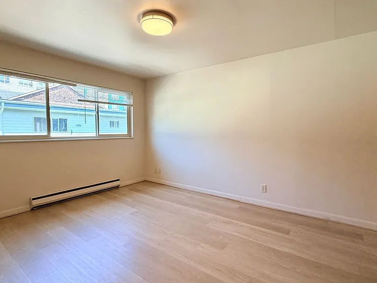 Welcome to Parkwood Apartments! — Photo 8