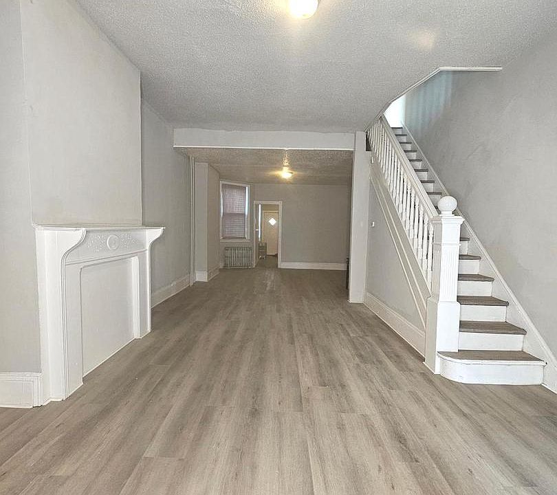 1st image of 5843 Race St