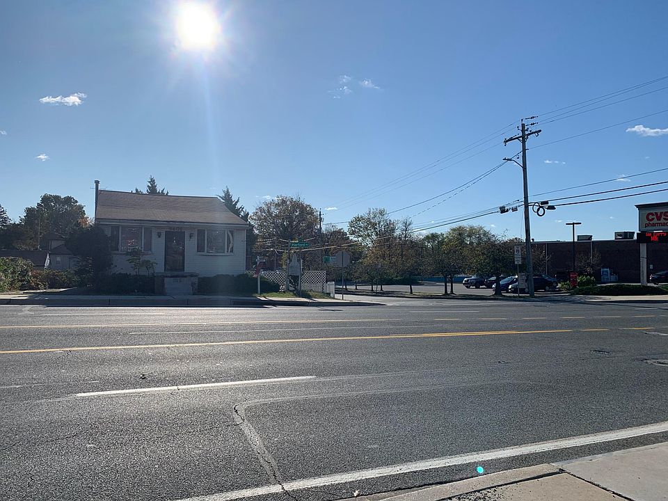 2nd image of 9401 Harford Rd
