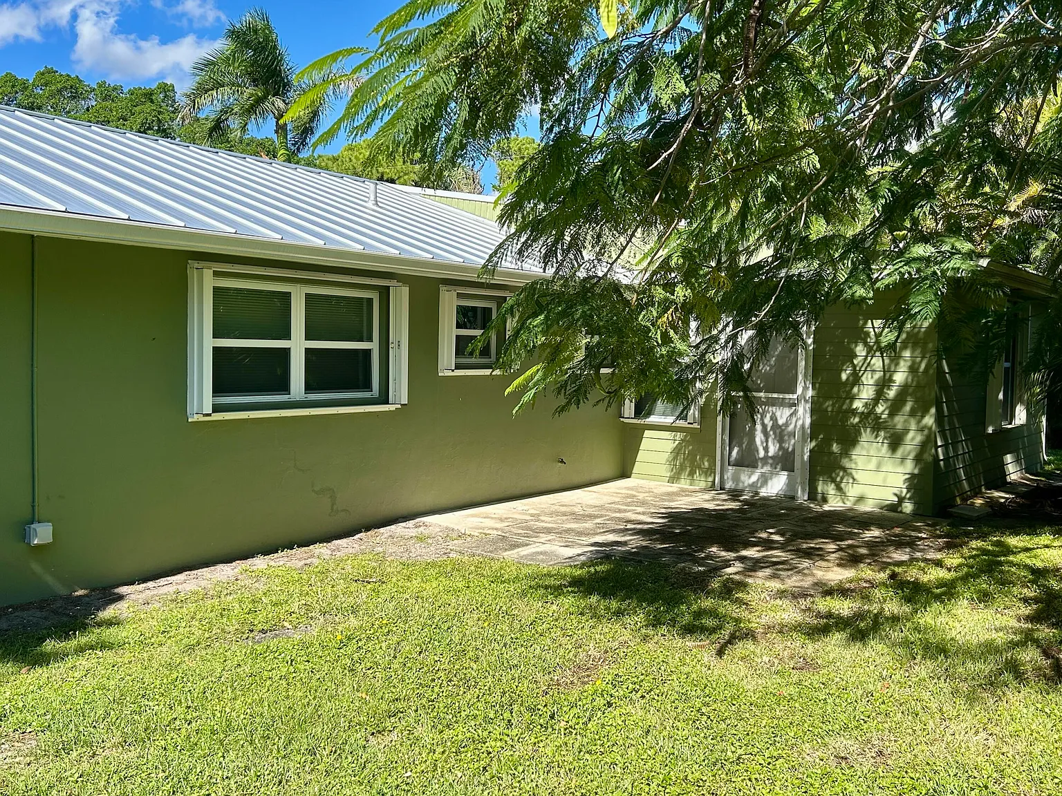 3 bed, 2.0 bath, 1540 sqft, $2,850 — Photo 3