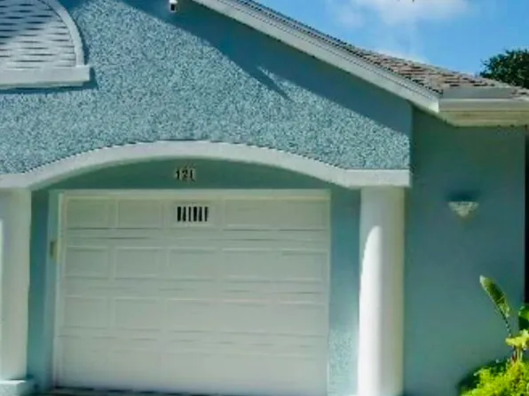 121 Madison Ave, Cape Canaveral, FL 32920