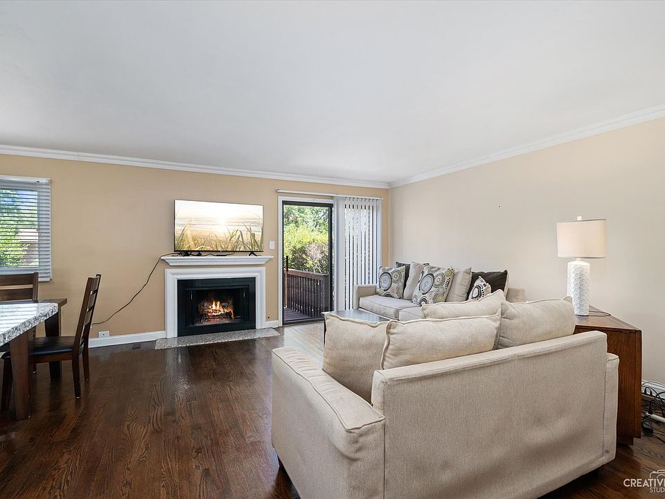 1001 Briarcliffe Blvd, Wheaton, IL 60189 Zillow