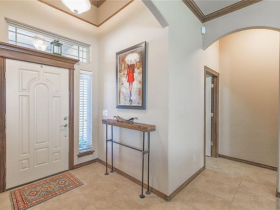 3rd image of 15916 Positano Dr