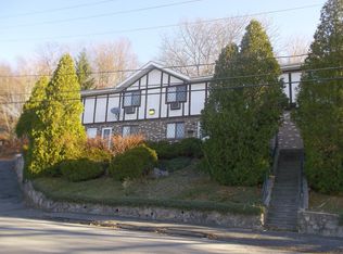 232 Waterville St APT 8, Waterbury, CT 06710