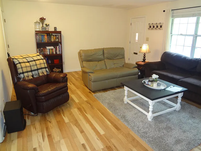 2805 Summit Rd #B — Photo 10