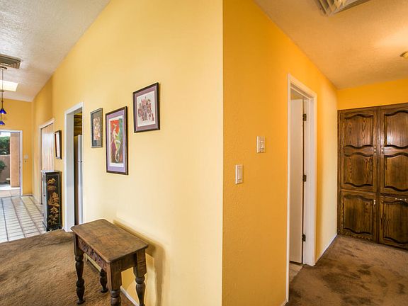 4th image of 7523 Quemado Ct NE