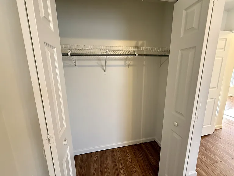 33 Driftwood Cir #1 — Photo 13