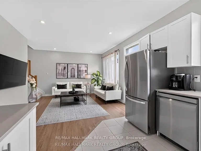 627 Alopex Row — Photo 15