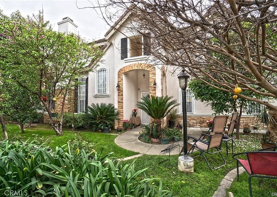 1st image of 9532 Cortada St