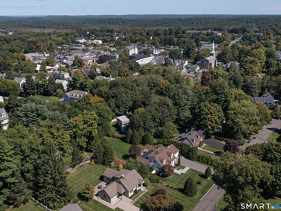 3rd image of 15 Griffith Lane
