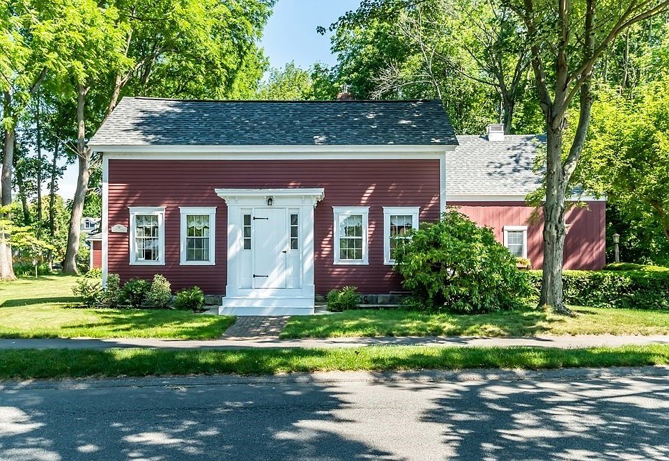 36 Summer St, Andover, MA 01810 Zillow
