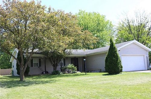 2nd image of 322 Fox Cir