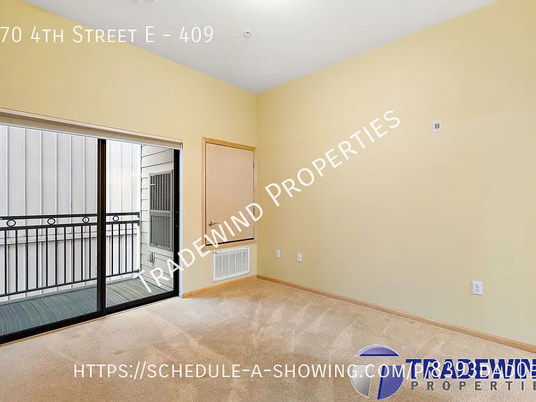 270 4th St E #409 — Photo 11