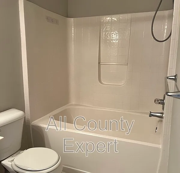 5480 Mountain Top Pl — Photo 14