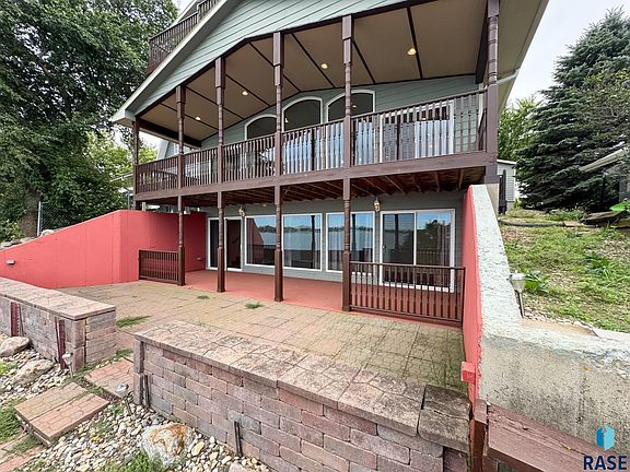 2nd image of 5361 S Shore Dr