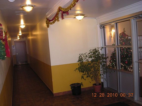 4th image of 5920 N Kenmore Ave APT 214