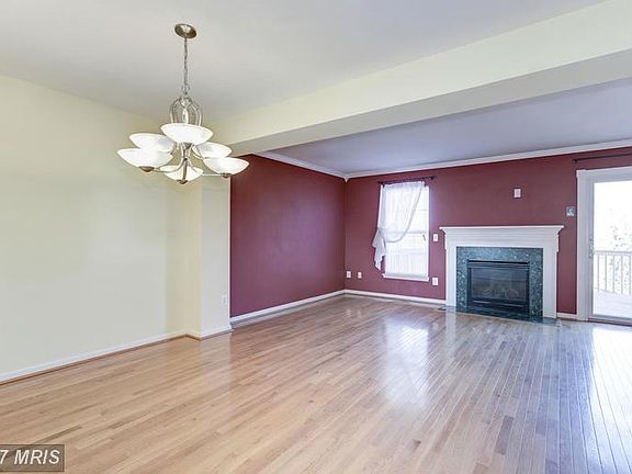 4th image of 4605 Colonnade Way
