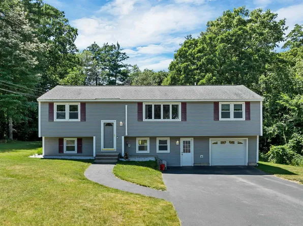 9 Bunker Hill Drive, Londonderry, NH 03053