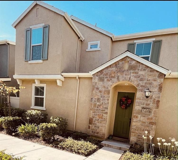 1st image of 2081 Mannington Pl
