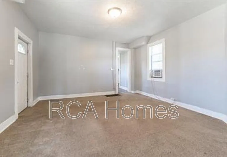 450 Shelby St #1 — Photo 7