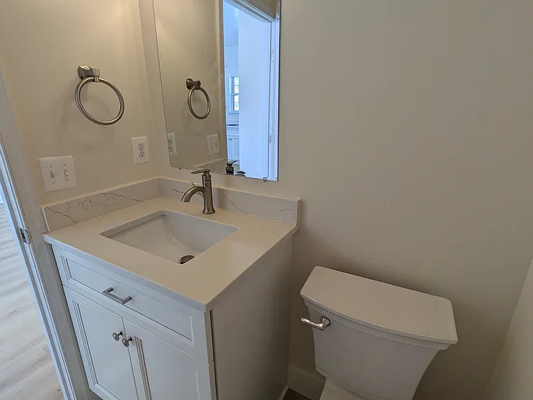 Powder room