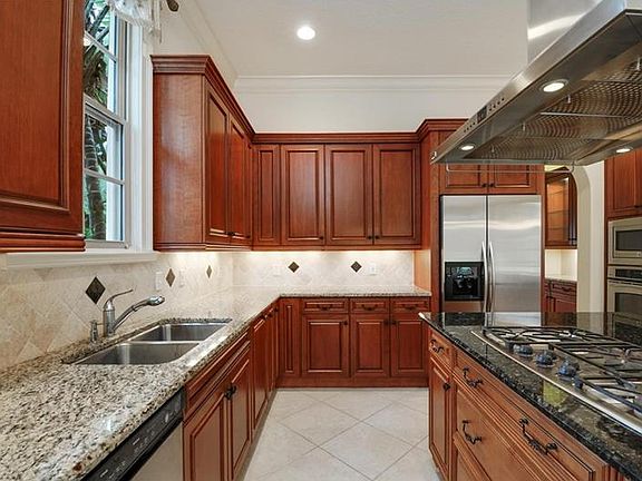 5th image of 1618 Lookout Landing Cir