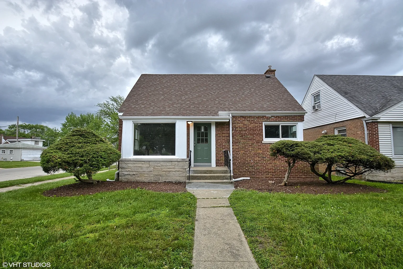 101 164th St photo 1