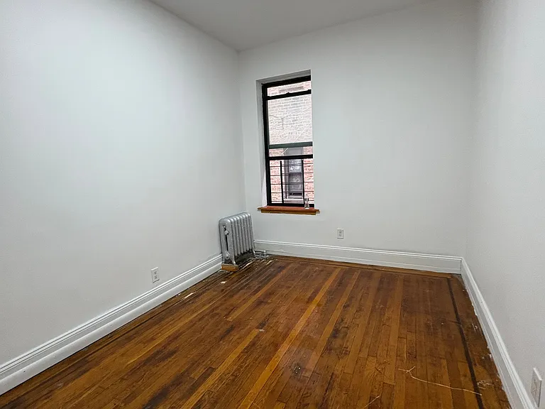 630 W 172nd St #33 — Photo 4
