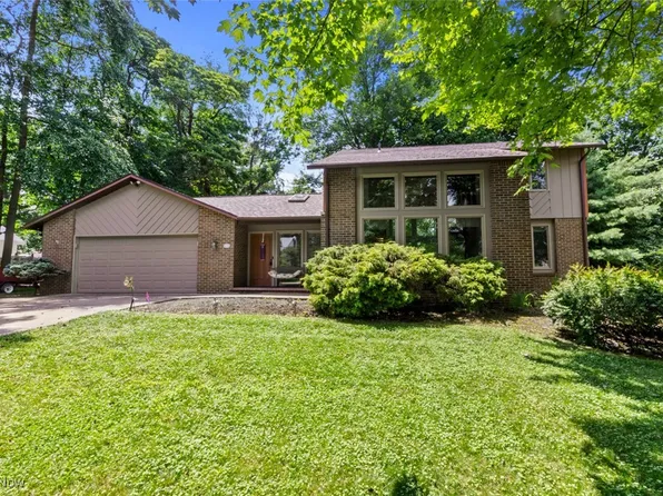 5035 Parkhaven Ave NE, Canton, OH 44705