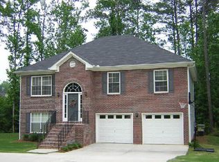 35 Cascade Ct, Covington, GA 30016