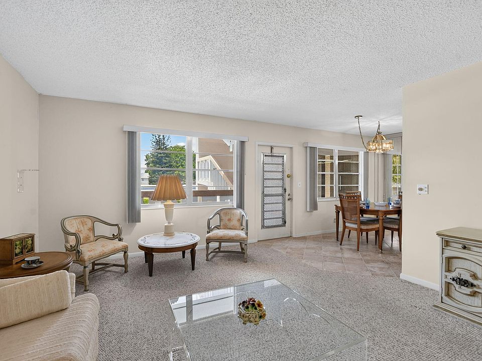 1st image of 2049 Ventnor O Crescent #2049
